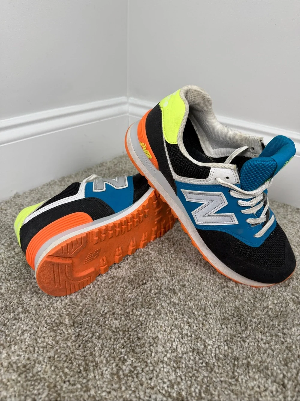New Balance 574 WL574MSA Women’s Size 8 Blue Black Orange ENCAP Sneakers